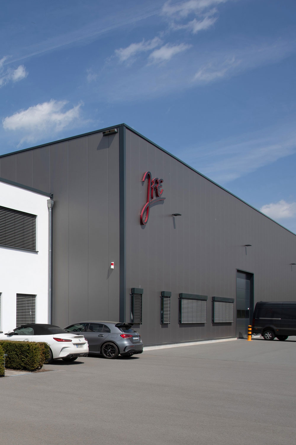 Firmengebäude im Industriepark Wiethfeld, Finnentrop