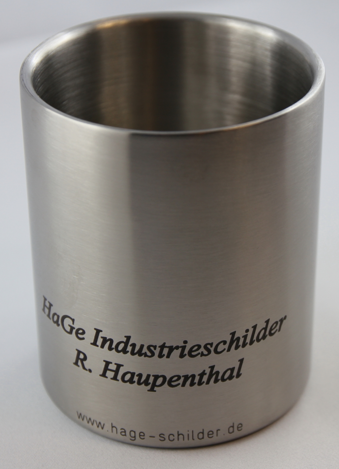 Lasergravierte Edelstahltasse