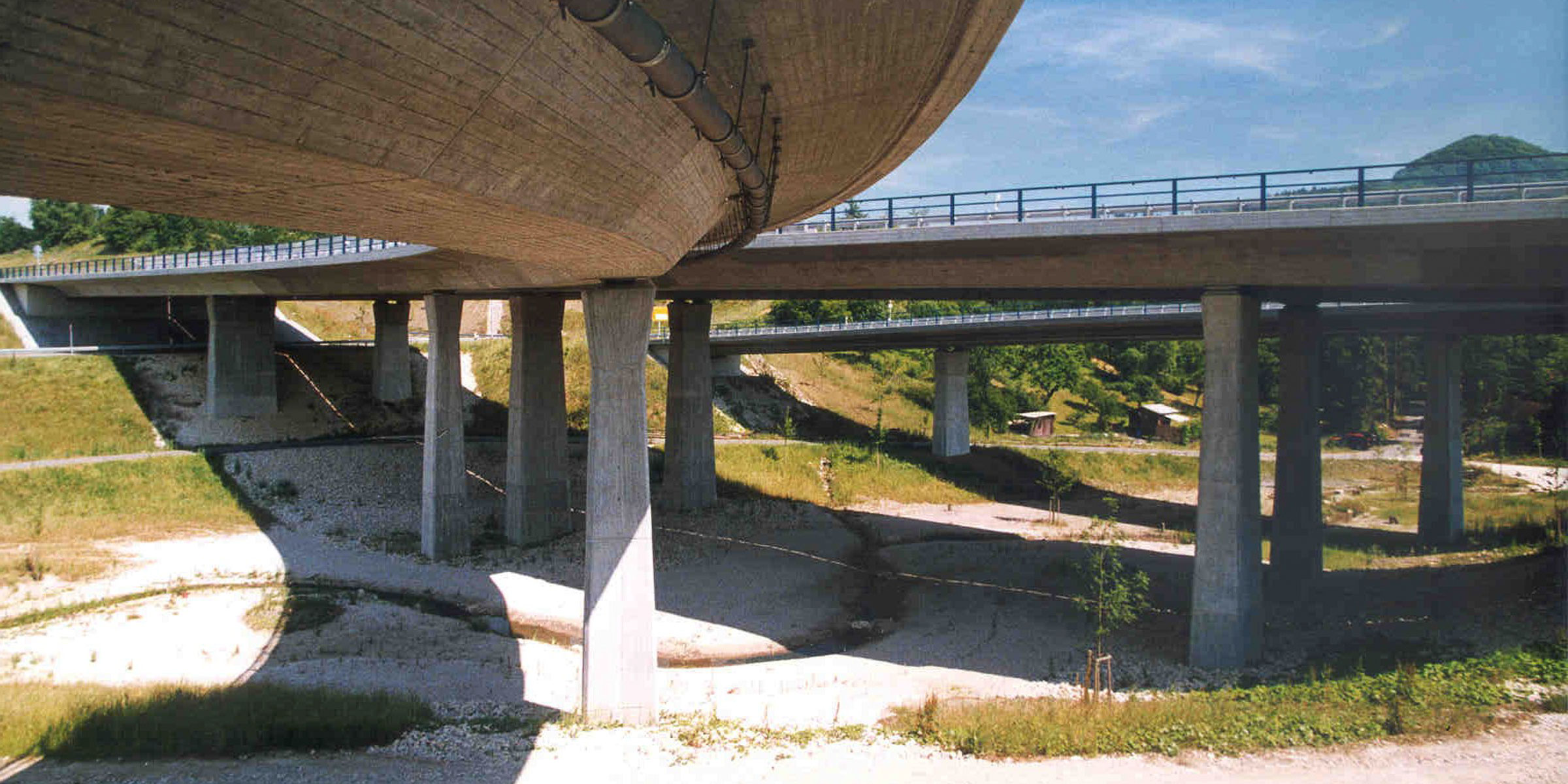 BW11: Brücke über den Hätze- und Hundsschleebach in Reutlingen