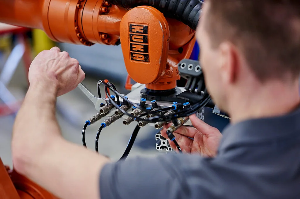 KUKA-Roboter-Wartung