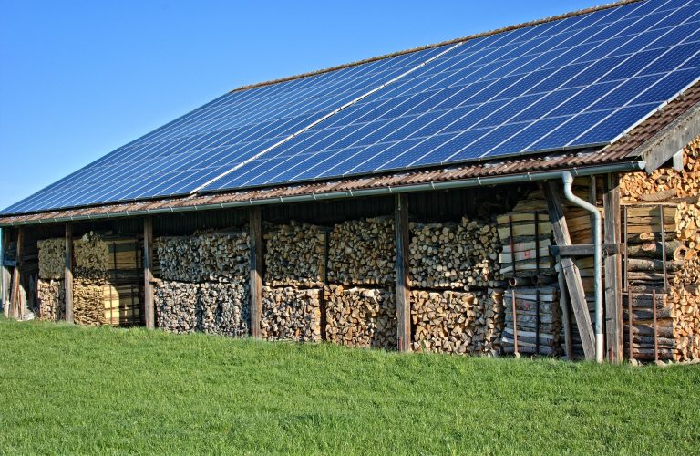 PV system with battery storage