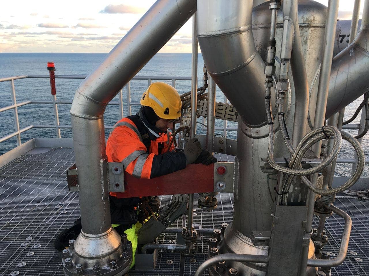 Rope-Access-Intervention (Clamp-Entfernung)