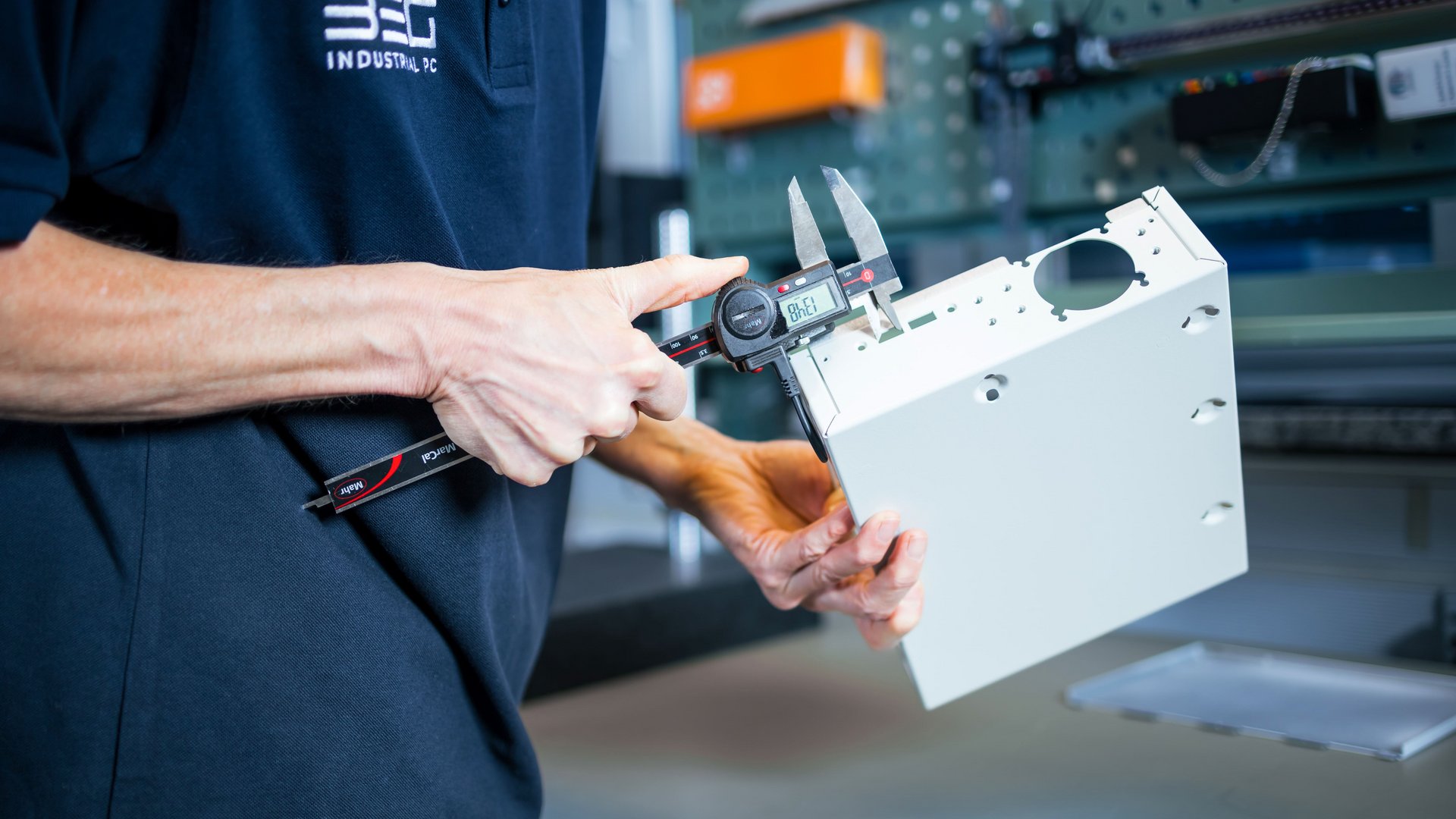 CustomLine, kundenspezifischer Industrie-PC