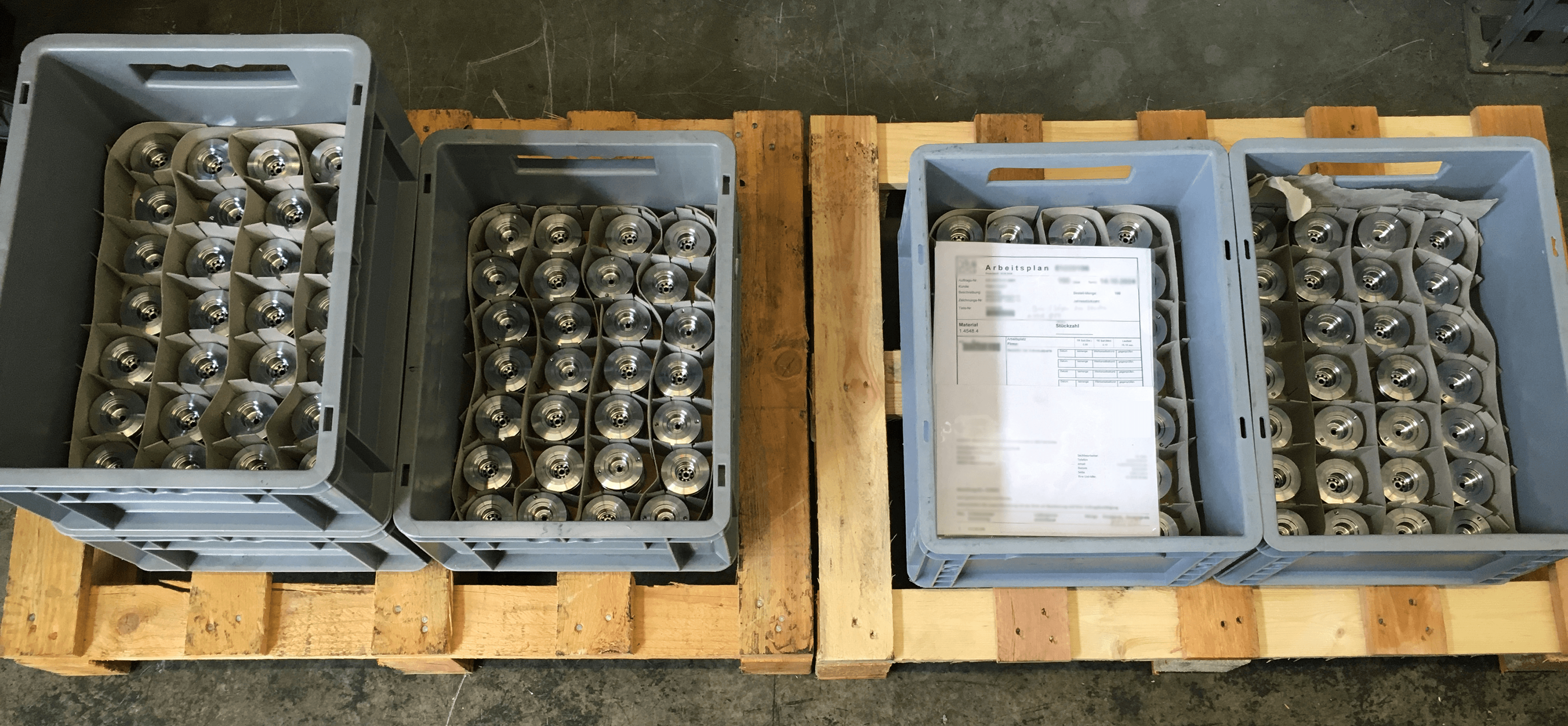 Transport boxes for components