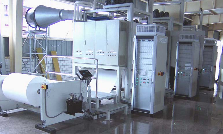 Perforationsmaschine PS-1200, Frontansicht