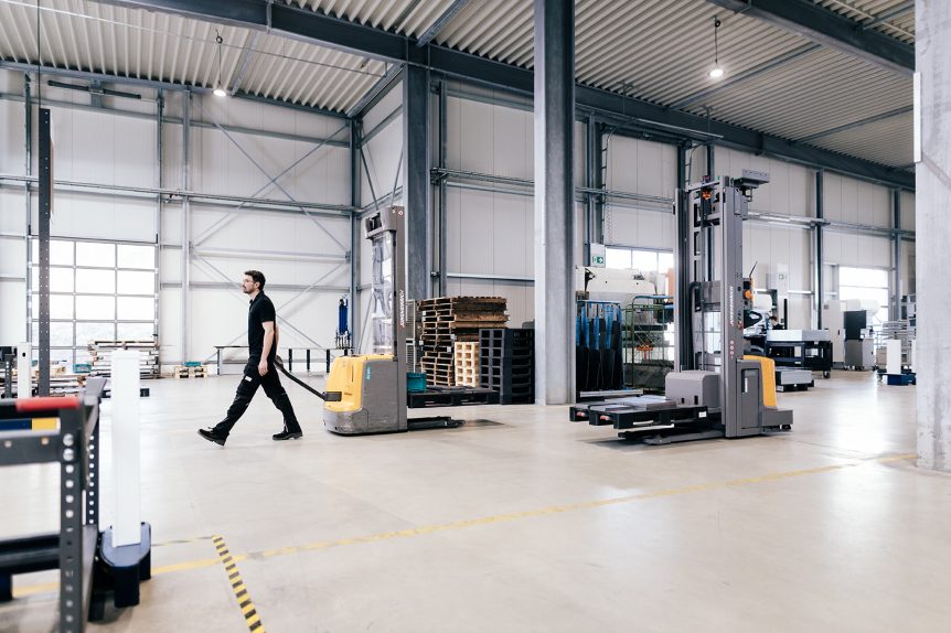 Fahrerloses Transportsystem (FTS)