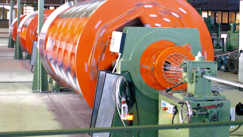 Korbverseilmaschine ohne Rückdrehung MKD (Rigid Strander)