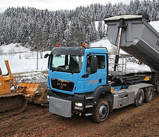 Kippsattelauflieger-Transport (40 t, 28 m³)