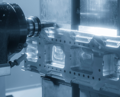 Metal cleaning systems and ultrasonic cleaning systems