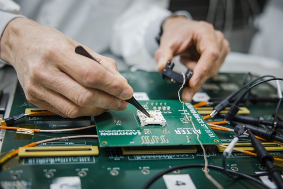 Elektrische Messung von Bauelementen