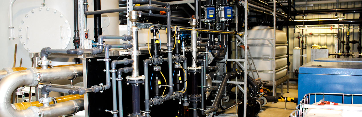 Anlagentechnik im Maschinenraum