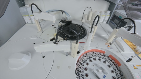 Automatisiertes Laboranalysesystem