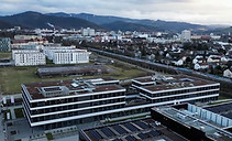 Team und Fertigung im Standort Freiburg