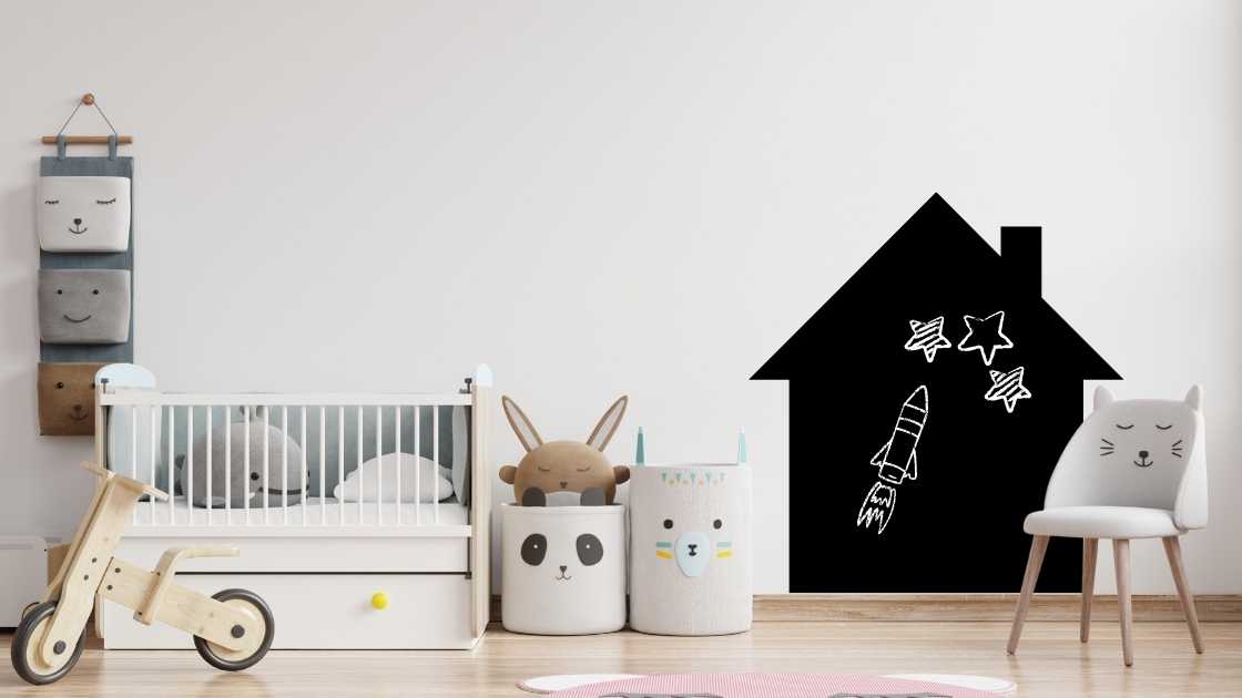 Kinderzimmer mit Tafelfolie