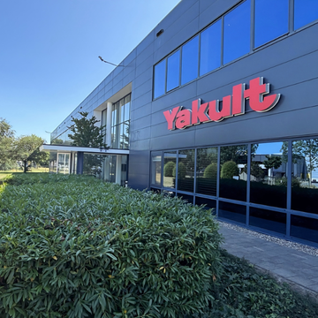 Yakult Original / Light / Plus