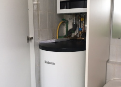 Thermenschrank in weiß matt