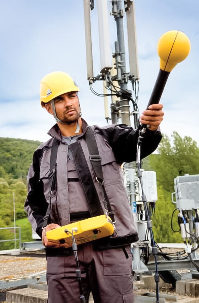 Feldstärkemesssystem Narda SRM-3006