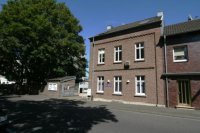 Werkstätten und Lagergebäude