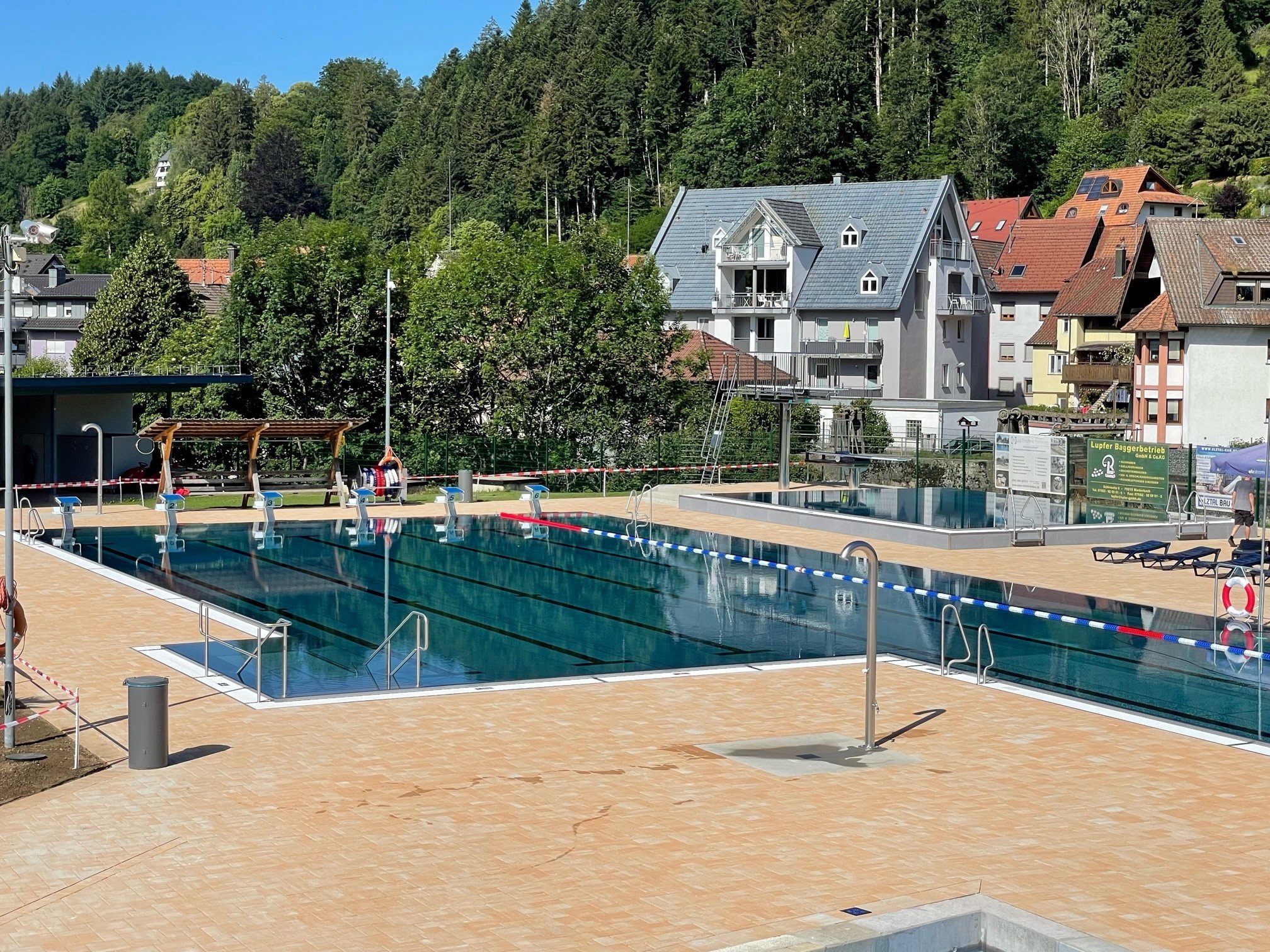 Planschbecken mit Schiffchenkanal, Freibad Elzach