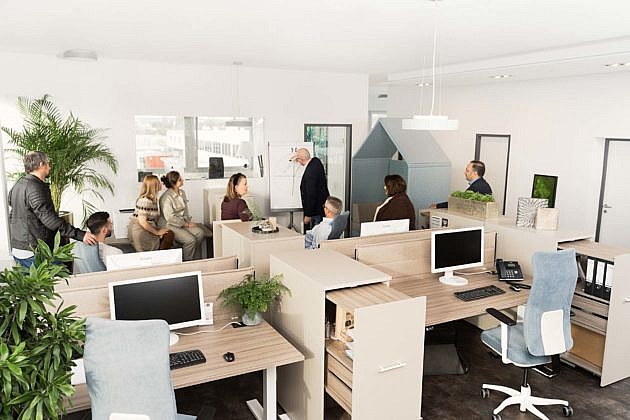 Ergonomische Büroeinrichtungen