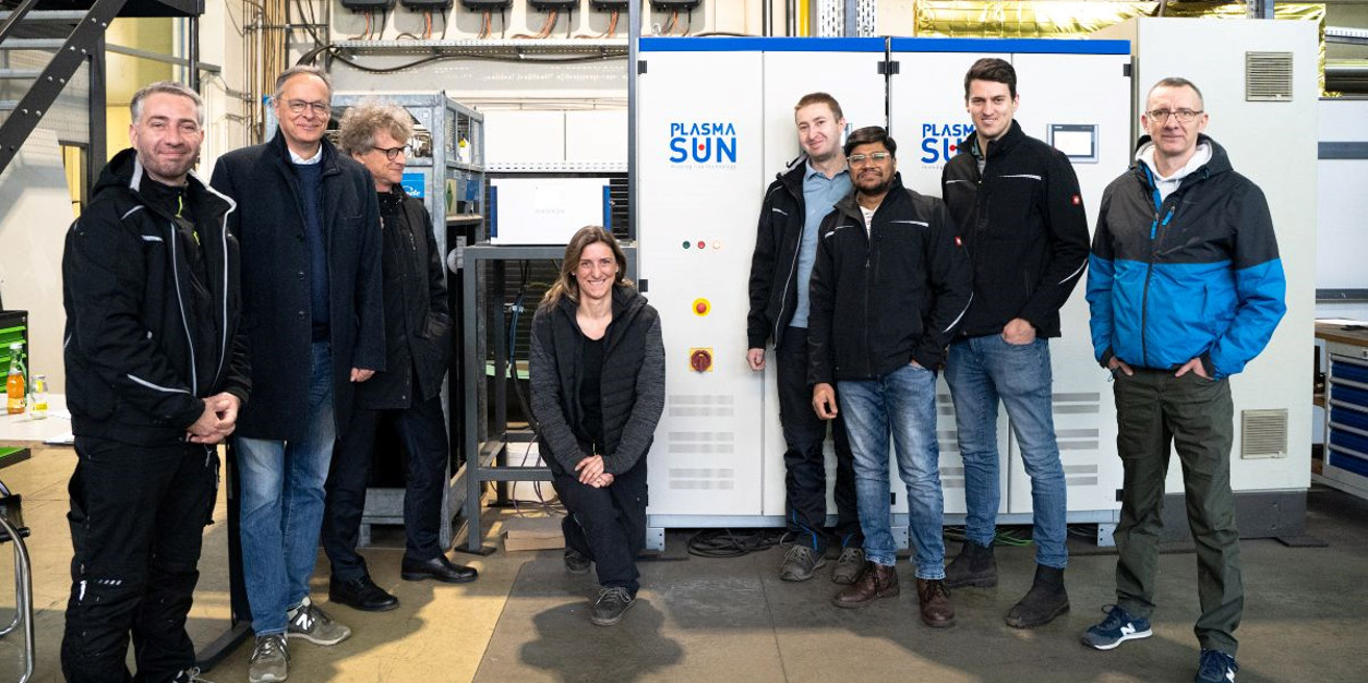 PlasmaSun-Anlage (Partnerschaft TRUMPF Hüttinger)