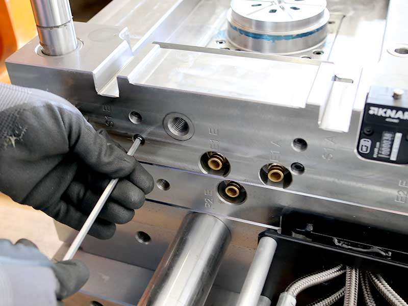 Wartung und Reparatur von Spritzgusswerkzeugen