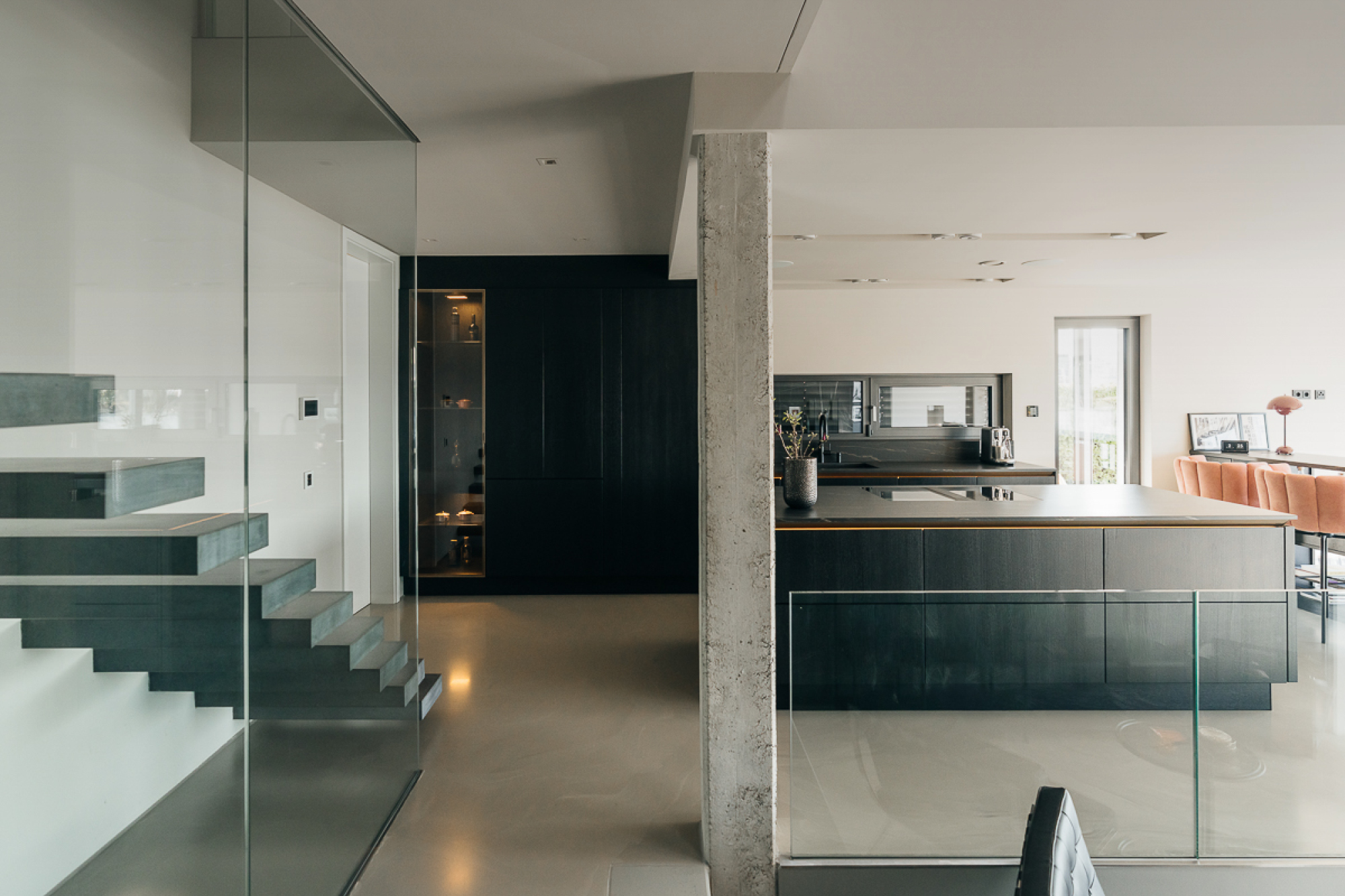 Kitchen planning and outfitting