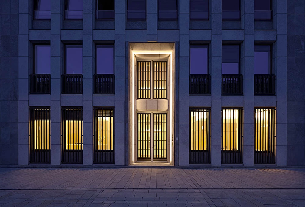LED-Lichtportal Gerling Quartier