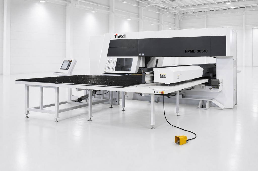 Stanz-/Nibbelmaschinen HPE und Stanz-Laser-Kombimaschine HPML