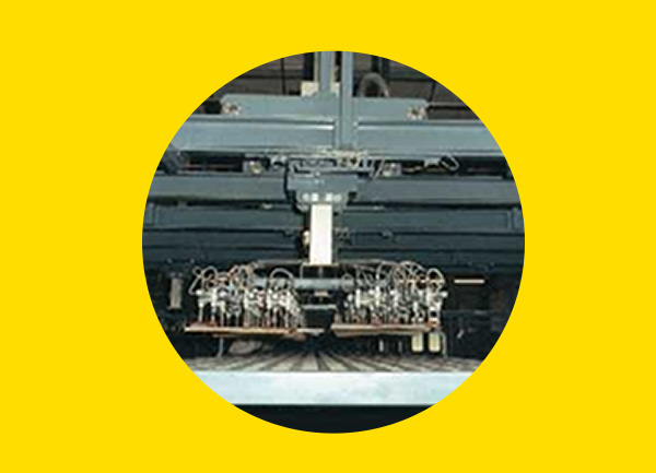 Transport-, Handling- und Stapelsysteme