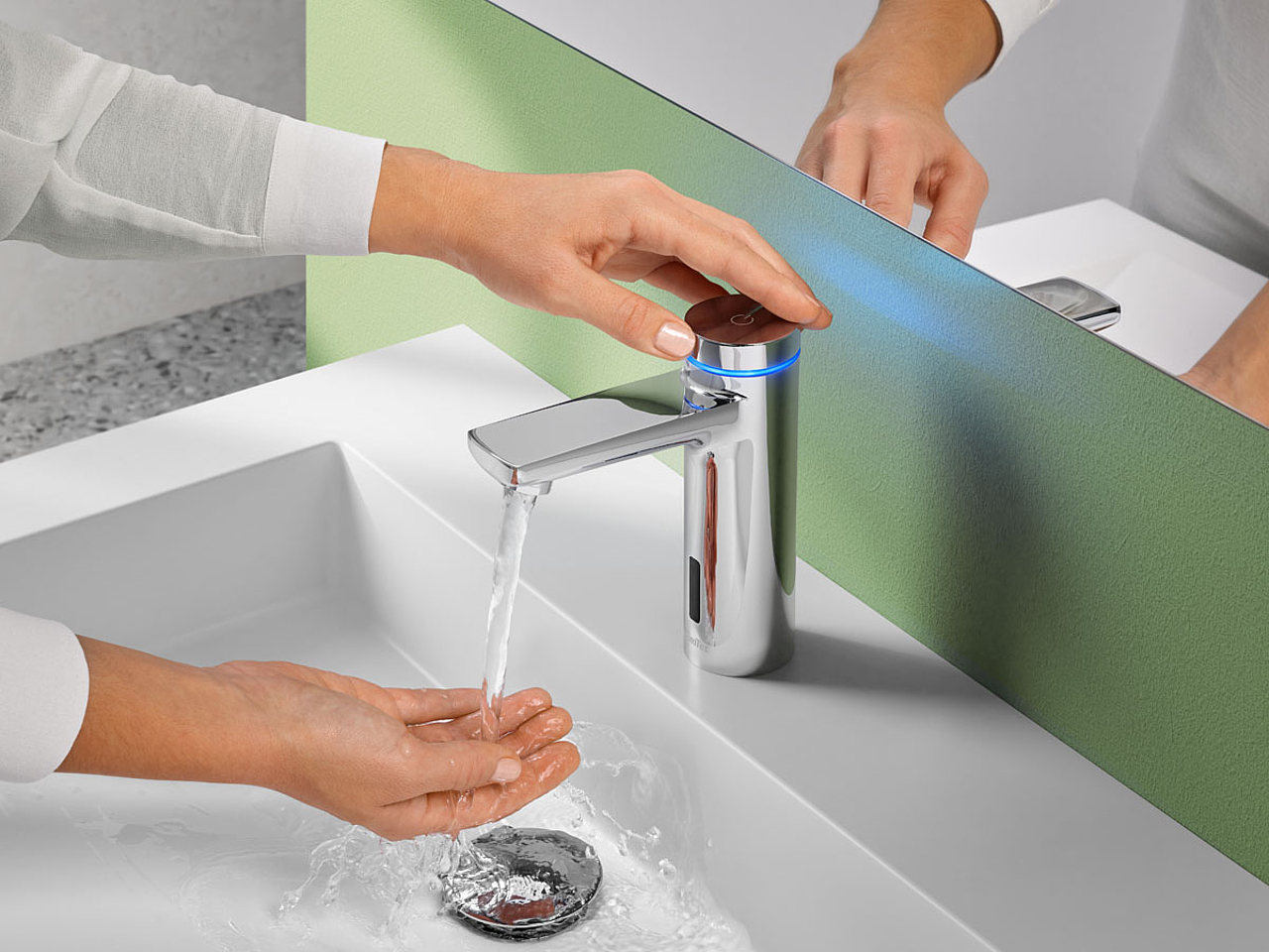 Berührungslose Waschtischarmatur WimTec SMART E10