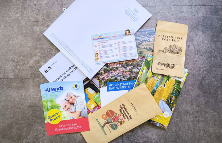 Druckprodukte (Flyer, Broschüren, Kalender)