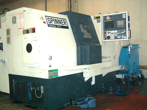 SPINNER-CNC-Doppelspindeldrehmaschine