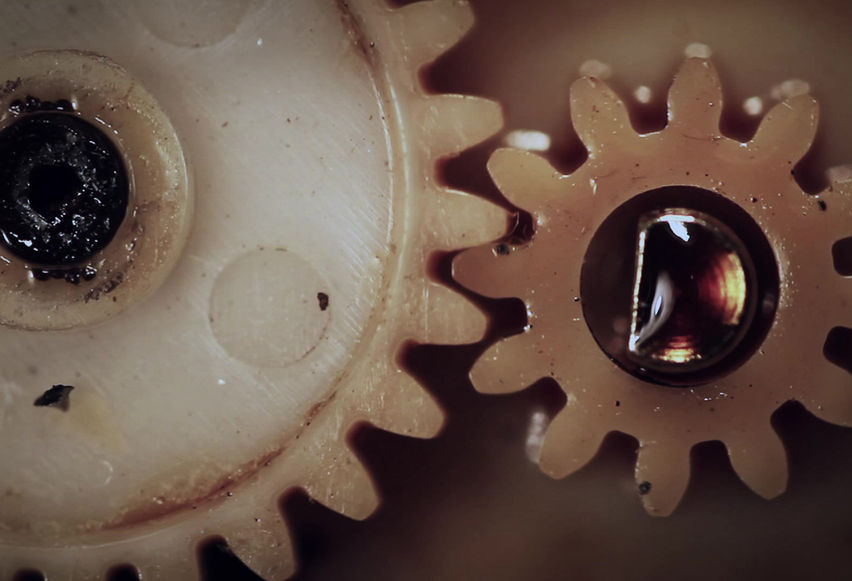 Detail Arbeit an der Maschine