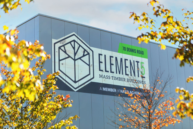Eröffnung der erweiterten Element5-Produktionsstätte in St. Thomas, Ontario