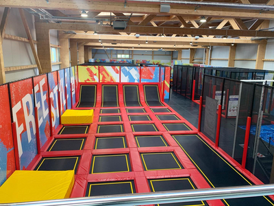 Building services for the BeachMitte trampoline and event hall