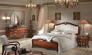 Schlafzimmer La Belle Epoque Nussbaumfarbe