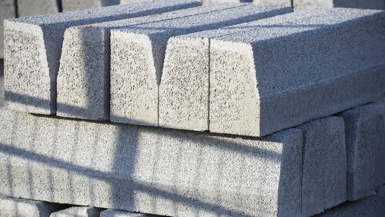 Bürstensysteme für die Betonsteinfertigung