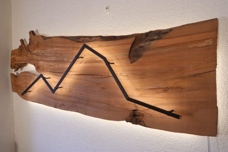 Holzlampen in der Werkstatt