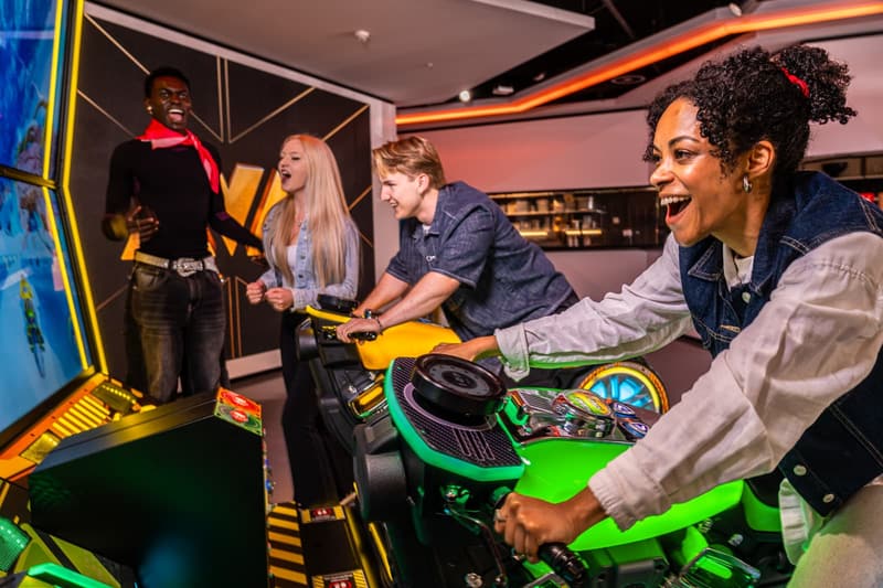 Arcade-Floor mit über 20 Automaten