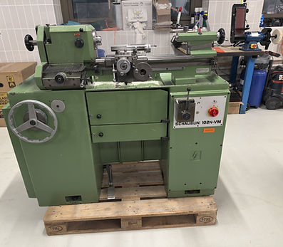 Schaublin 102 N-VM vor Revision