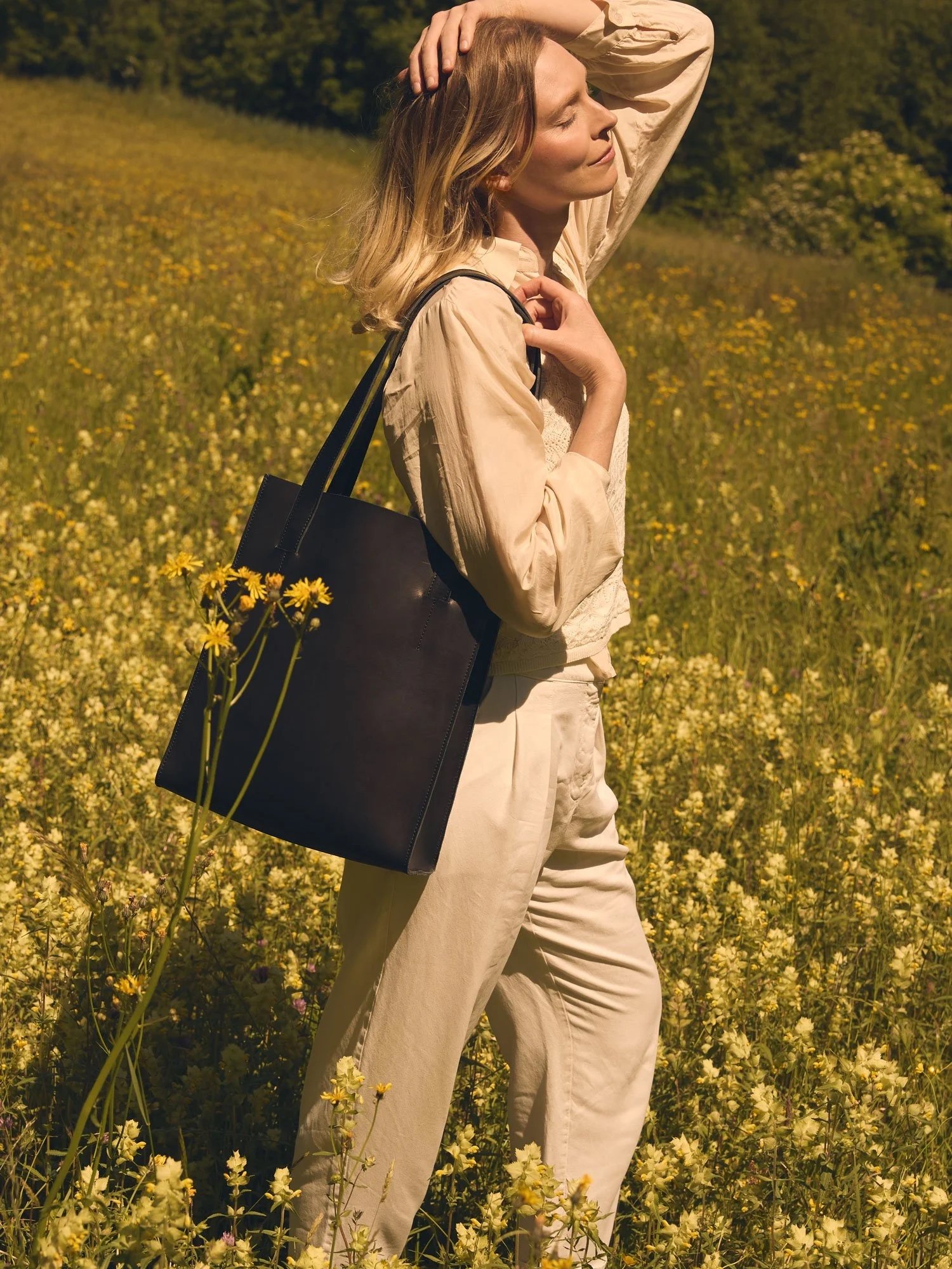 Shopper (Tote Bag)