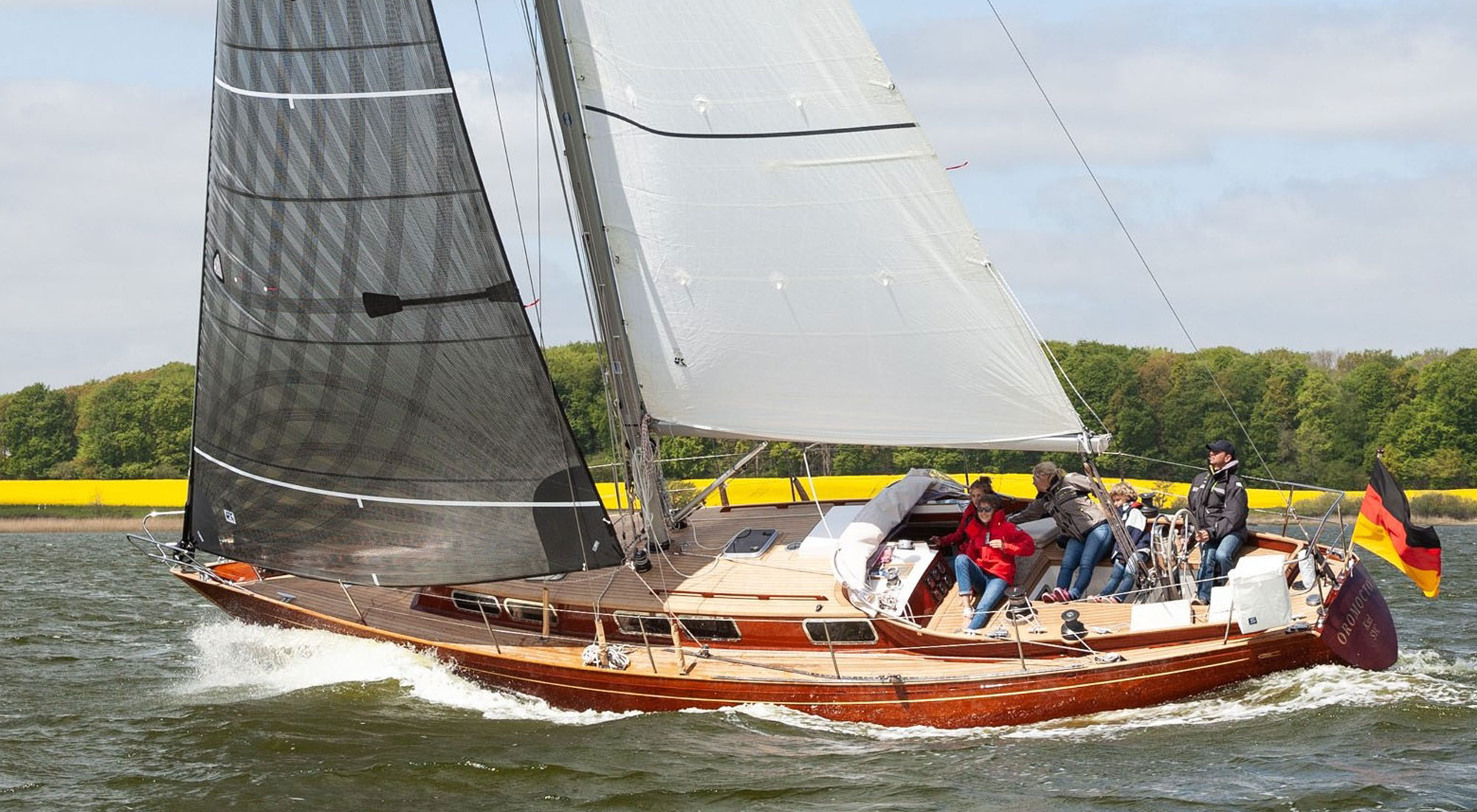 Refit des 50-jährigen De Dood-Klassikers SY Oromocto
