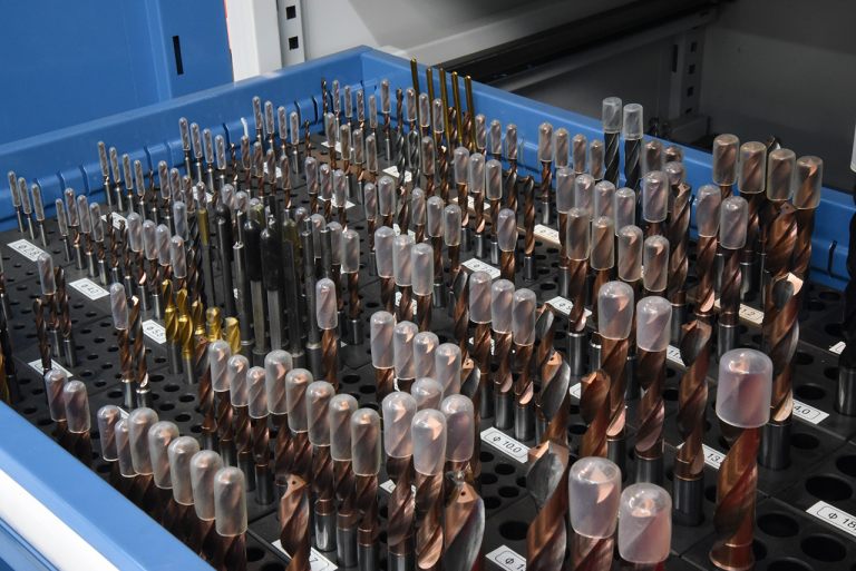 Workshop equipment