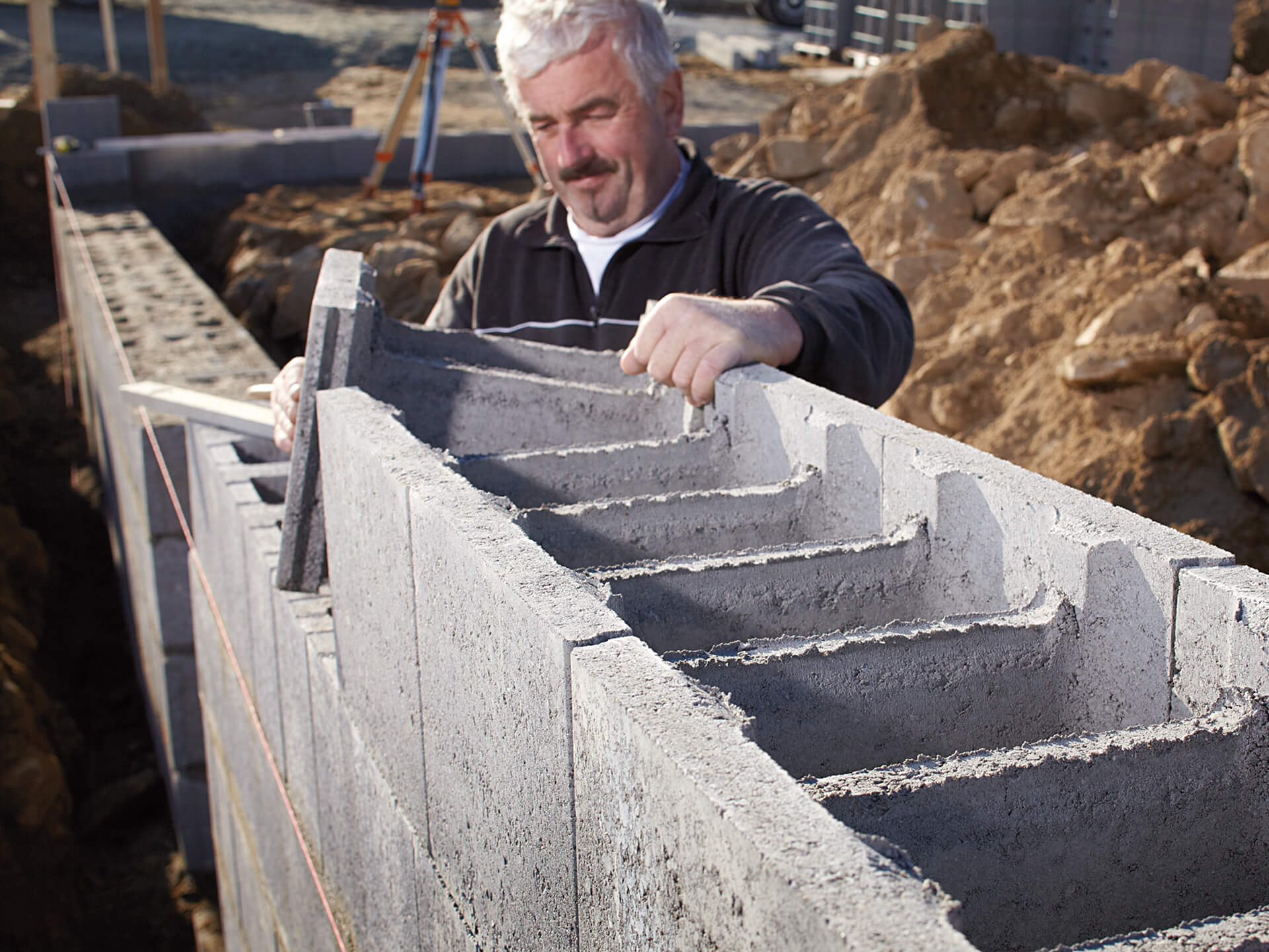 Beton-Schalungsstein