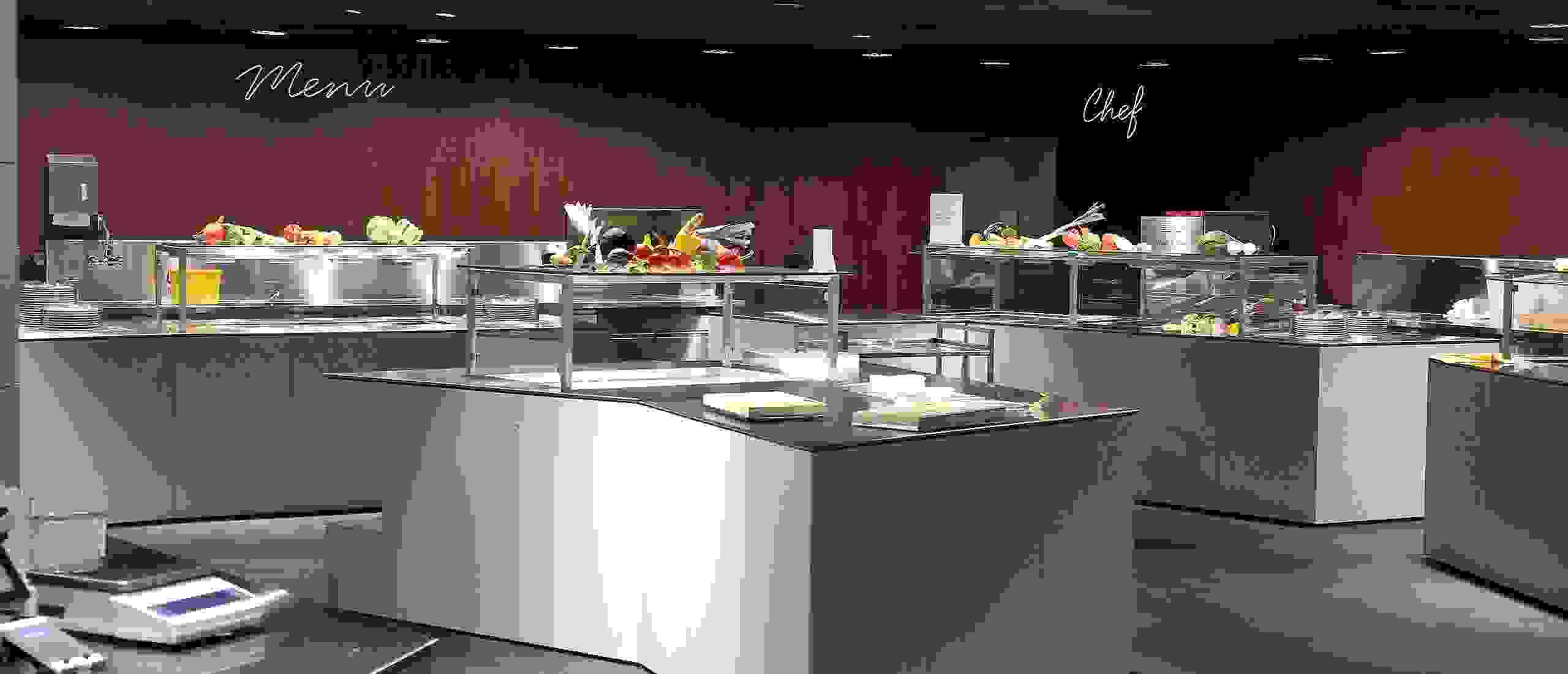 Gastronomie-Einrichtung aus Chromnickelstahl