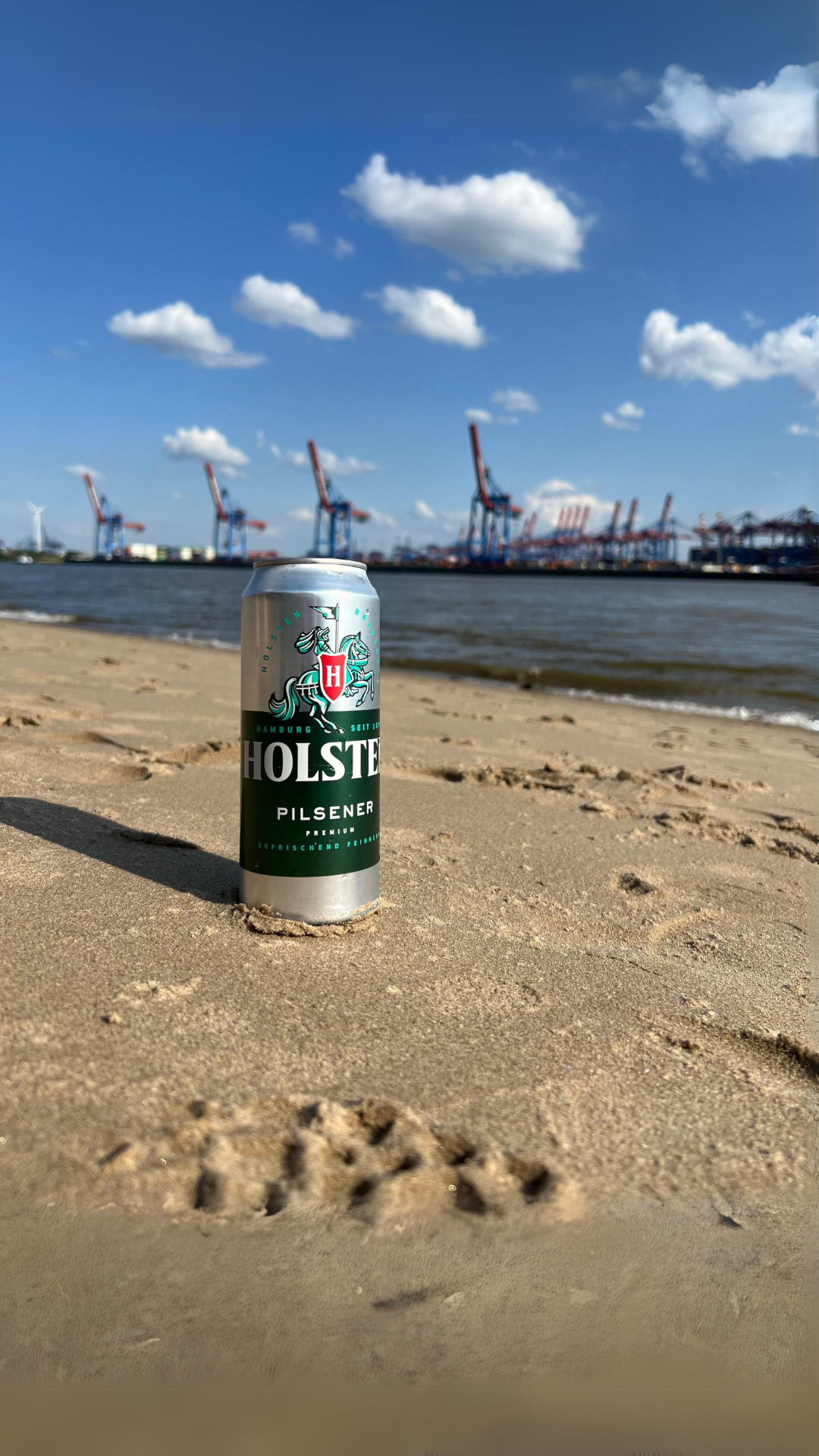 Wetterfahne mit dem Ritter als Wahrzeichen der Holsten-Brauerei