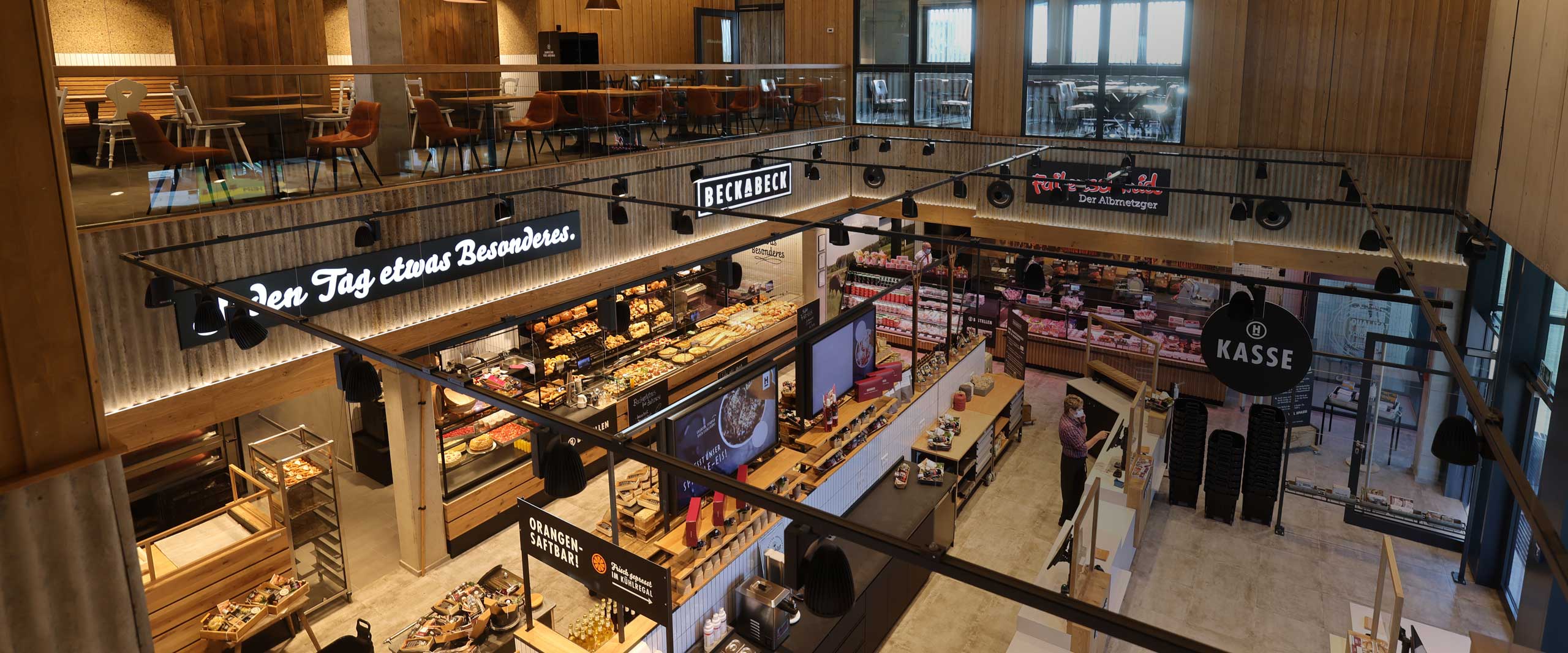 H_Albzeit market hall
