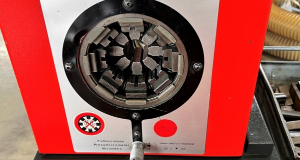 AEROQUIP EATON Schlauchpresse