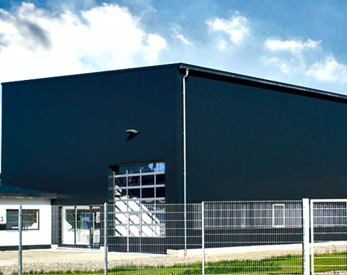 Maschinenhalle SKM Industriemaschinen